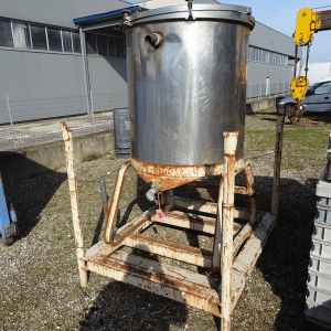 Recipiente in acciaio inox usato