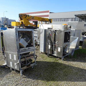 Lavastoviglie a traino modulare marca Comenda usata