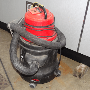 Aspirapolvere usato marca Tron