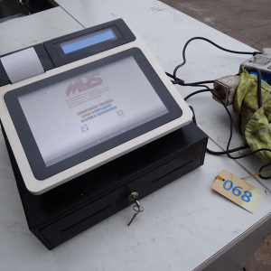 Registratore di cassa con display touch screen usato