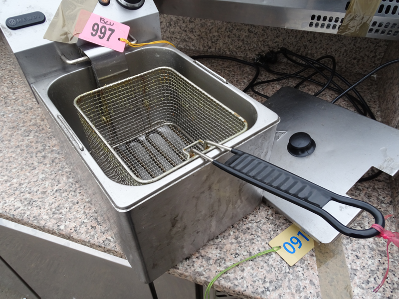 Friggitrice Hendi da Lt 8 usata