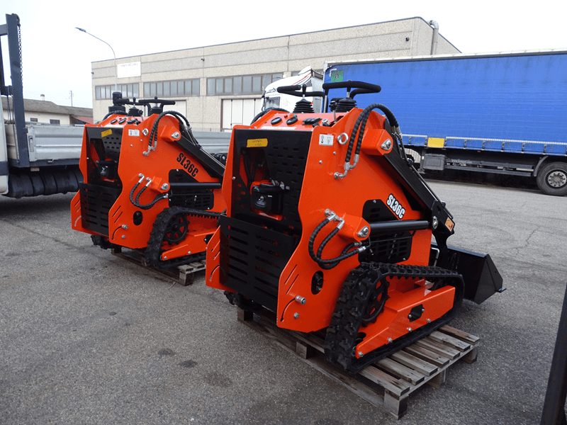 Minipala cingolata Skid Steet Loader - immagine 3